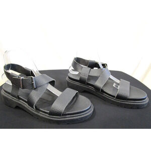EUC! Urban Outfitters Black Leather Ankle Strap Platform Sandals Women Sz 10